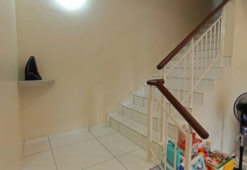 Johor Bahru Bukit Indah Double Storey Corner Lot@Avenue26 /Fully Furnished 