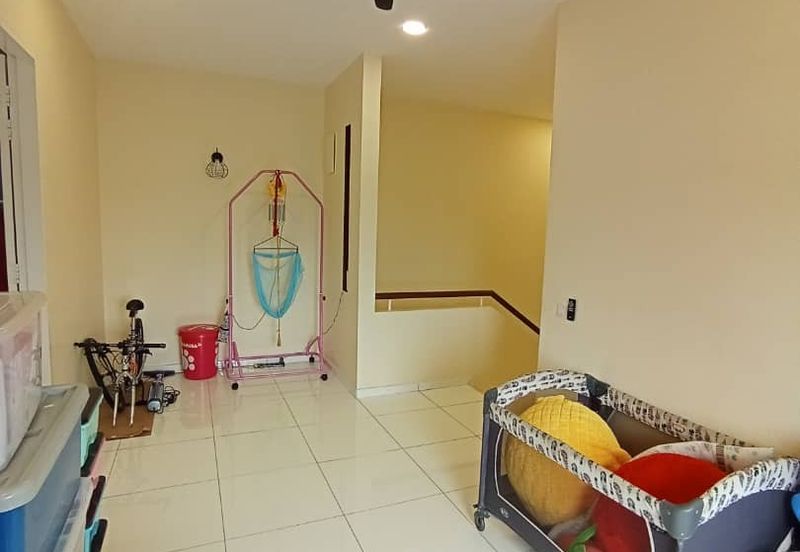 Johor Bahru Bukit Indah Double Storey Corner Lot@Avenue26 /Fully Furnished 