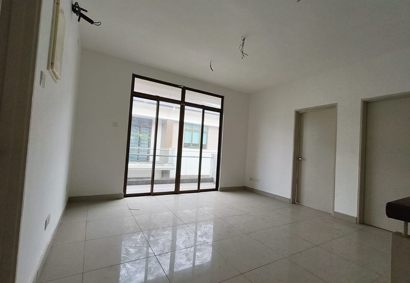 Kulai / Bandar Putra / IOI Gate B / Jalan Ceria / Double Storey Cluster House 