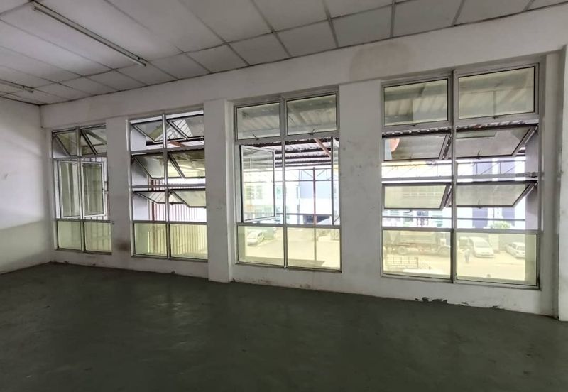 Senai / Taman Scientex Senai / Jalan Scientex Jaya  / 1.5 Storey Cluster Factory / Light Industry / G&G