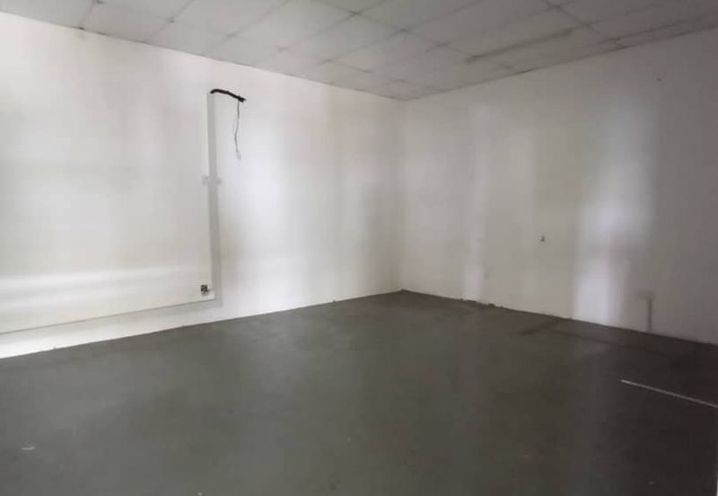 Senai / Taman Scientex Senai / Jalan Scientex Jaya  / 1.5 Storey Cluster Factory / Light Industry / G&G