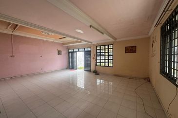 Skudai / Pulai Utama / Double Storey Semi-D 