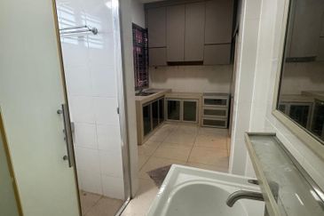 Skudai / Pulai Utama / Double Storey Semi-D 