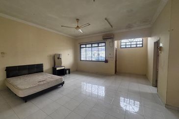 Skudai / Pulai Utama / Double Storey Semi-D 