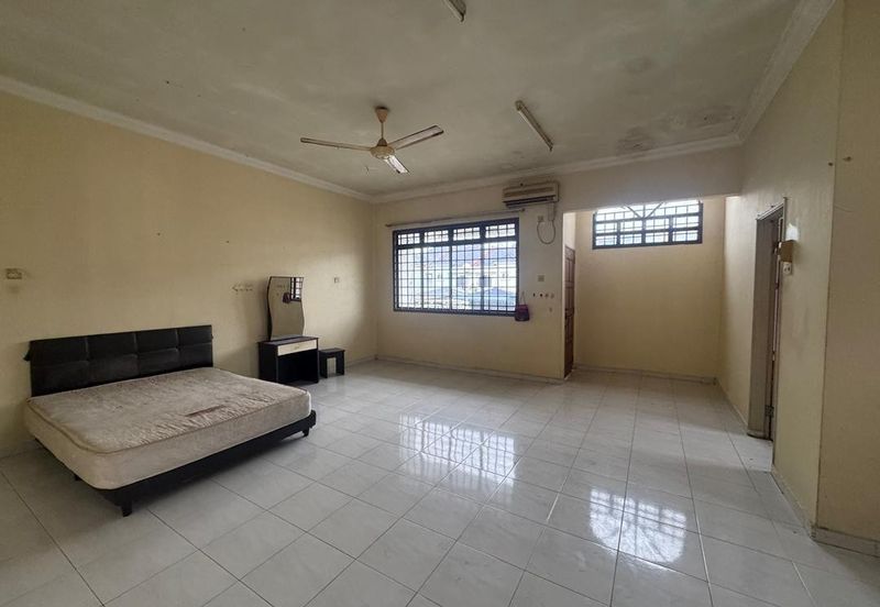 Skudai / Pulai Utama / Double Storey Semi-D 