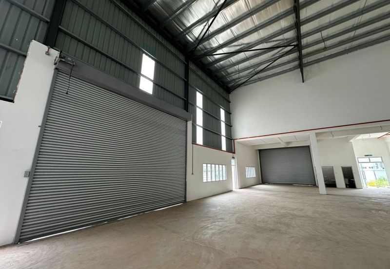 Kuldi / Senai 29 / Taman Desa Idaman / Semi Detached Factory 