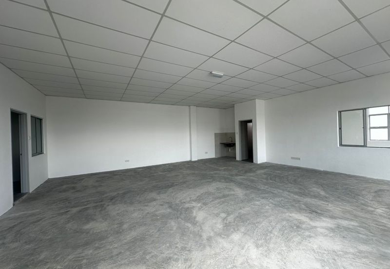 Kuldi / Senai 29 / Taman Desa Idaman / Semi Detached Factory 