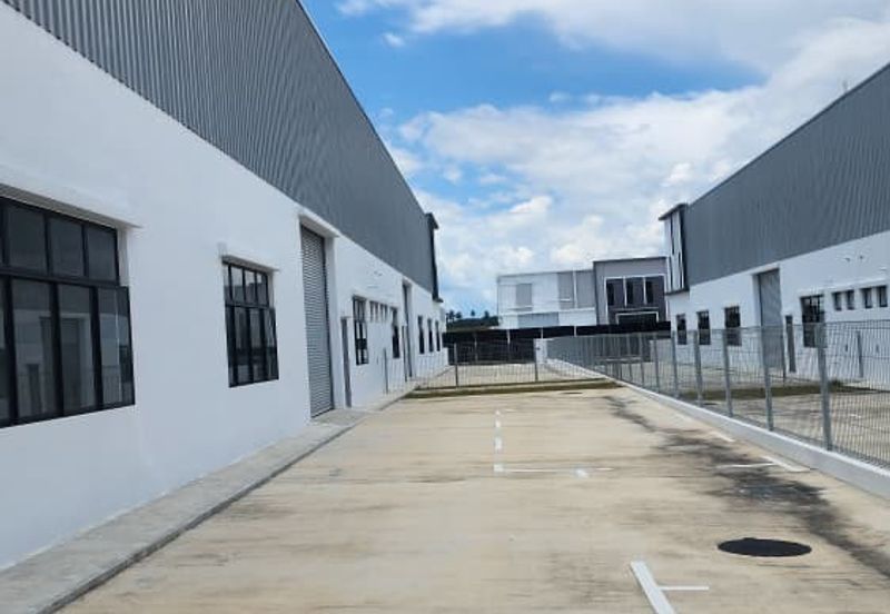 Johor Bahru / Taman Ekoperniagaan / Jalan Ekoperniagaan / Eco Business Park I Phase 3 / Single Storey Cluster Factory / Medium Industrial 
