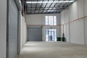 Johor Bahru / Taman Ekoperniagaan / Jalan Ekoperniagaan / Eco Business Park I Phase 3 / Single Storey Cluster Factory / Medium Industrial 