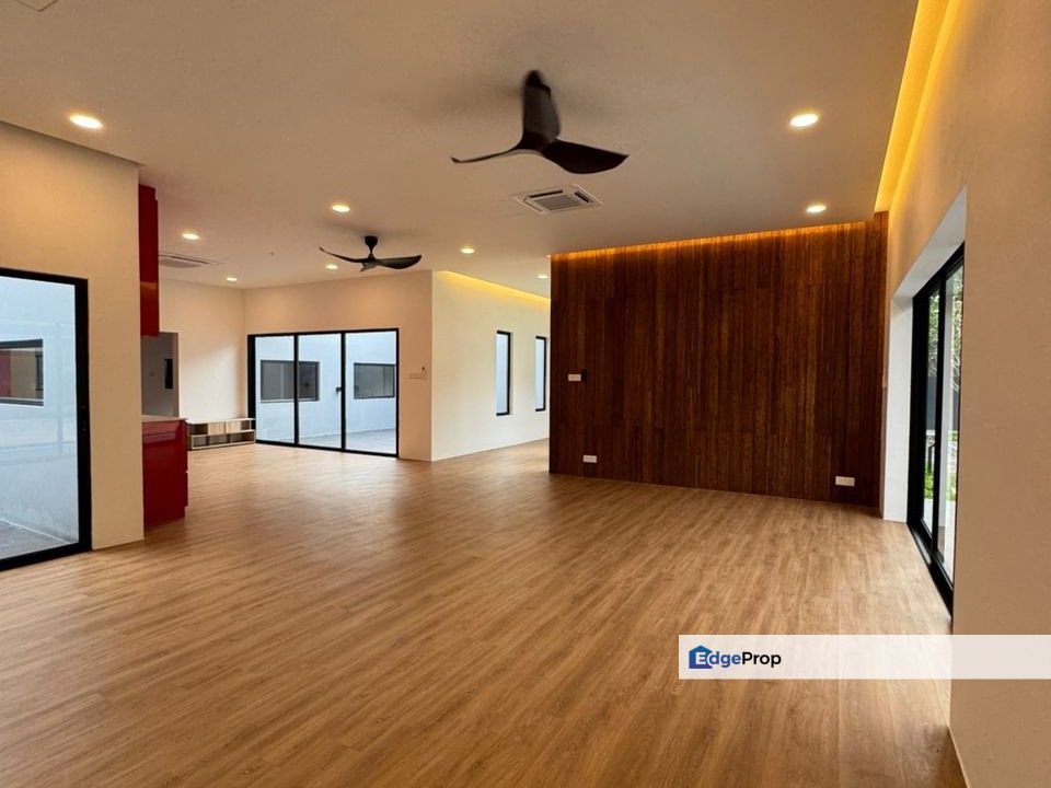 Iskandar Puteri / Leisure farm X Lorong Polo X / Single storey Bungalow w lap pool, Johor, 