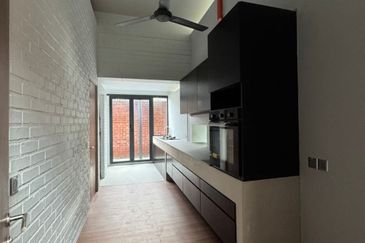 Iskandar Puteri / Leisure farm X Lorong Polo X / Single storey Bungalow w lap pool 