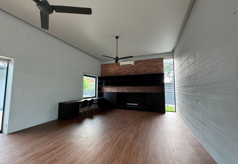 Iskandar Puteri / Leisure farm X Lorong Polo X / Single storey Bungalow w lap pool 