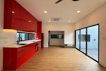 Iskandar Puteri / Leisure farm X Lorong Polo X / Single storey Bungalow w lap pool 