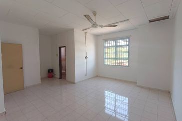  Kulai / Taman Kulai Permai / 2 Storey Terrace House (公主城翠竹园 旧帝大那边）