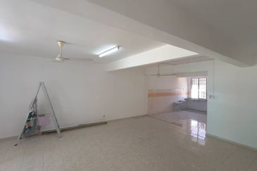  Kulai / Taman Kulai Permai / 2 Storey Terrace House (公主城翠竹园 旧帝大那边）