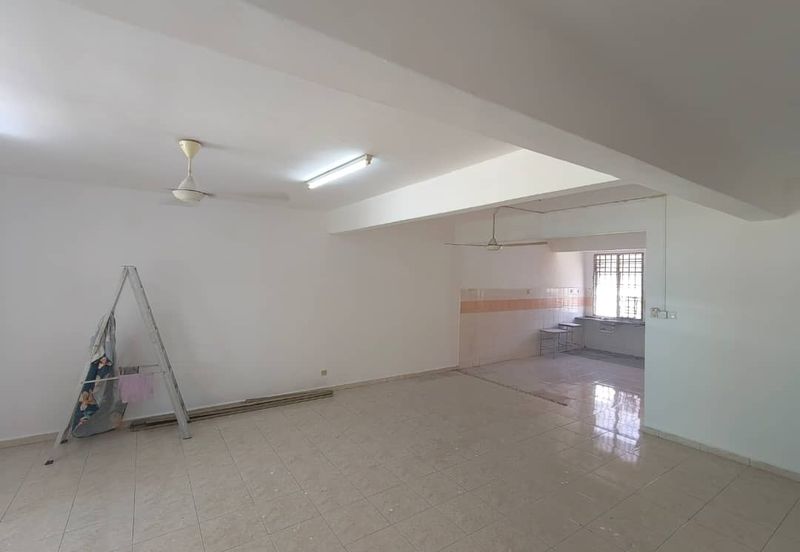  Kulai / Taman Kulai Permai / 2 Storey Terrace House (公主城翠竹园 旧帝大那边）