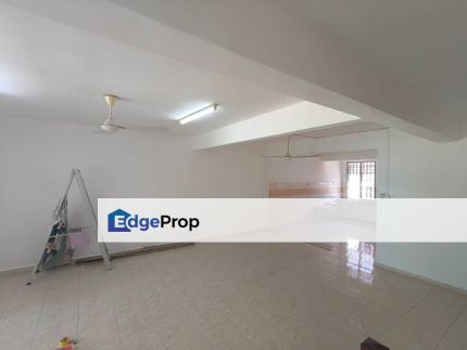  Kulai / Taman Kulai Permai / 2 Storey Terrace House (公主城翠竹园 旧帝大那边）, Johor, Kulai