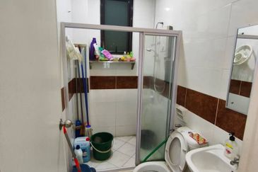 Kulai / Bandar Indahpura / Jalan Matahari / Double Storey Semi-D House