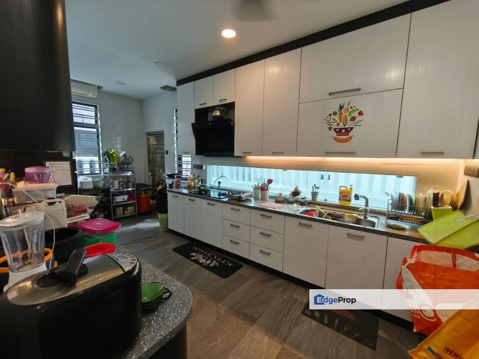 Kulai / Bandar Indahpura / Jalan Matahari / Double Storey Semi-D House, Johor, Kulai