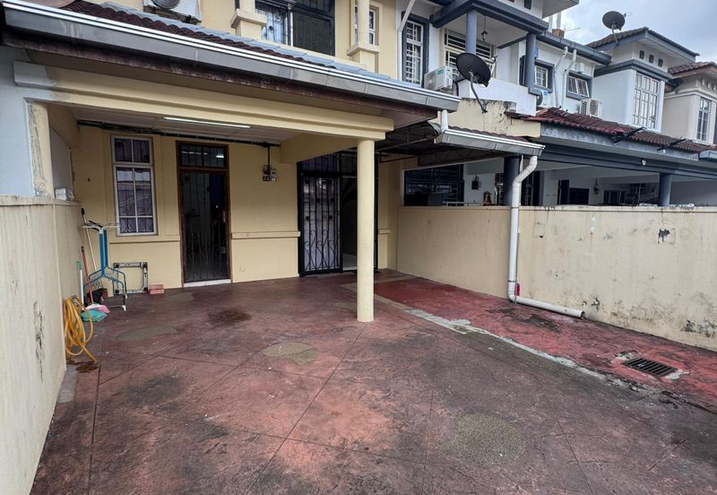 Nusajaya / Taman bukit indah / Johor / Jalan Indah 10 / double storey terrace house