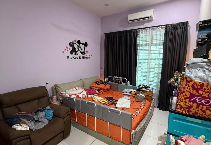 Kulai Bandar Putra / Jalan Bangau / Single Storey House 