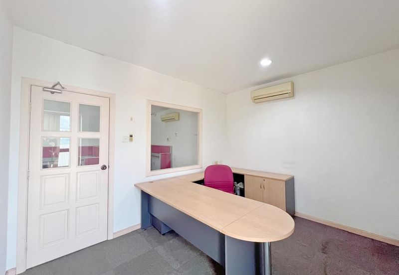 Ulu Tiram/ Desa Cemerlang / Semi Detached Factory / Light Industry