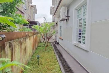 Pontian / Jalan Impian Indah / Double Storey Cluster House