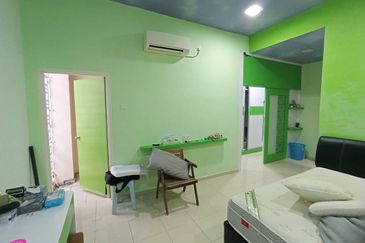 Pontian / Jalan Impian Indah / Double Storey Cluster House