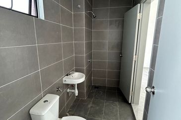 Kulai / ST Marco Park / Double Storey Corner Lot / 