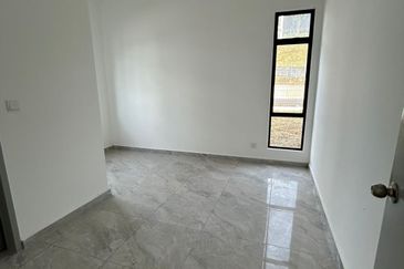 Kulai / ST Marco Park / Double Storey Corner Lot / 