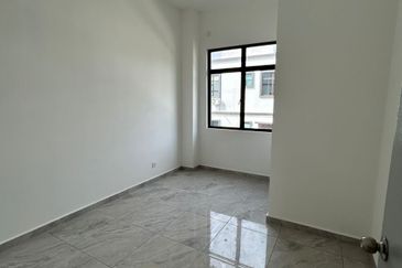 Kulai / ST Marco Park / Double Storey Corner Lot / 