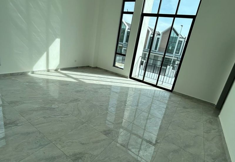 Kulai / ST Marco Park / Double Storey Corner Lot