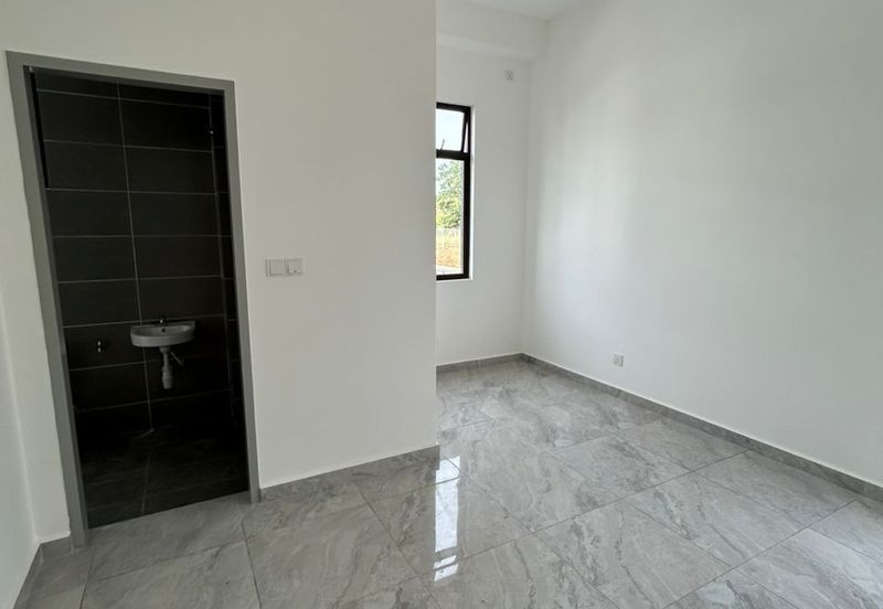 Kulai / ST Marco Park / Double Storey Corner Lot