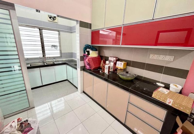 Kulai / Bandar Putra/ Jalan Enggang / Double Storey House 