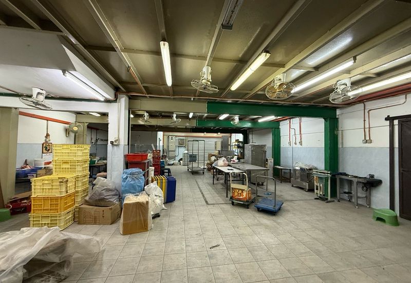 Kulai / Industrial Putri Kulai / 2 Storey Terrace Factory Corner