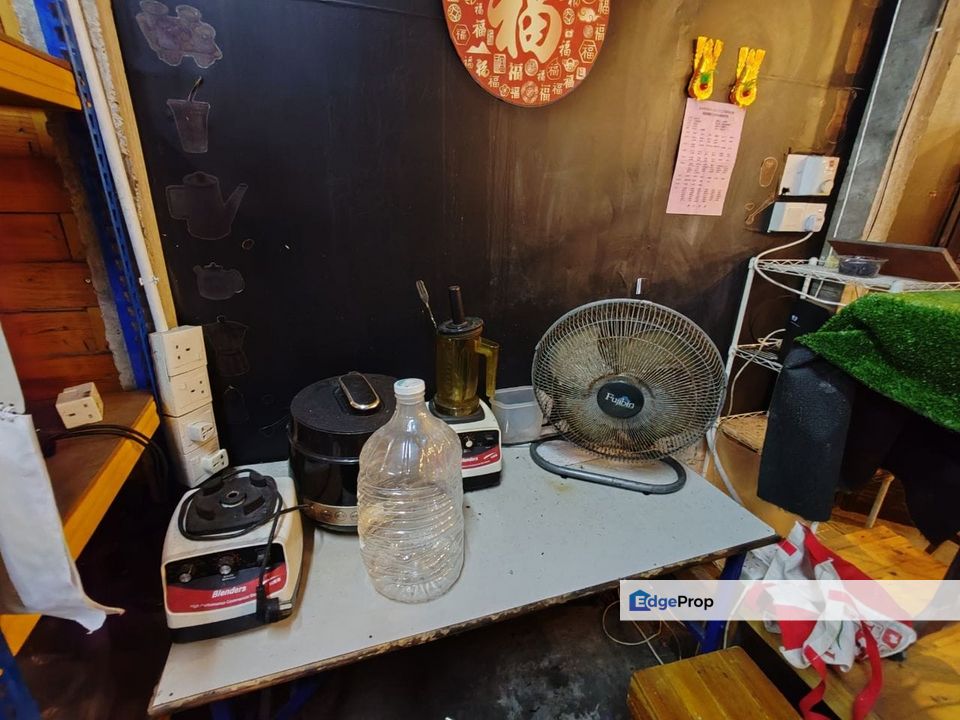 Kulai / kelapa sawit / Jalan kelapa sawit / single storey shop lot, Johor, Kulai