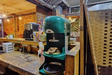 Kulai / kelapa sawit / Jalan kelapa sawit / single storey shop lot