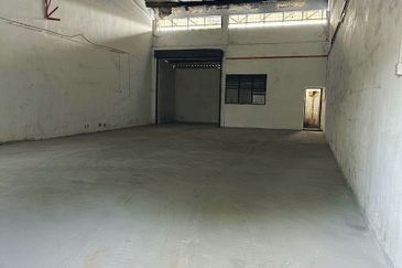 Kulai / Kelapa Sawit / Jalan Besi / Small Factory /古來24哩工业区小型工厂