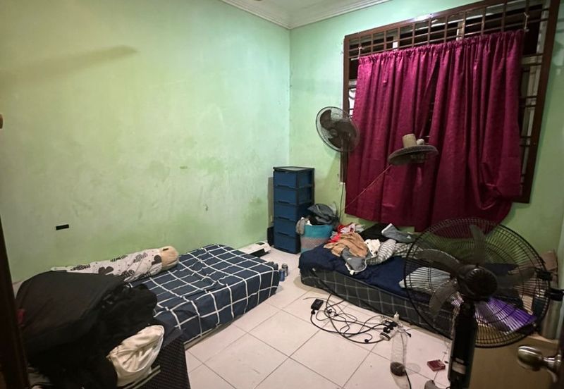 Bukit Indah / Jalan Indah 17 / Double Storey Terrace House