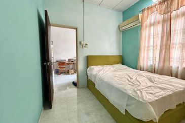 Iskandar Puteri / Taman Bukit Indah / Jalan Indah 19 / Double Storey End Lot 14’ Extra Land / Unblock View 