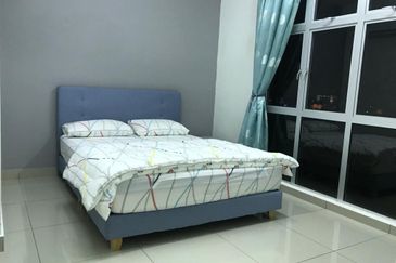 Kulai / Bandar Putra/ D'Putra Suites / Service Apartment 