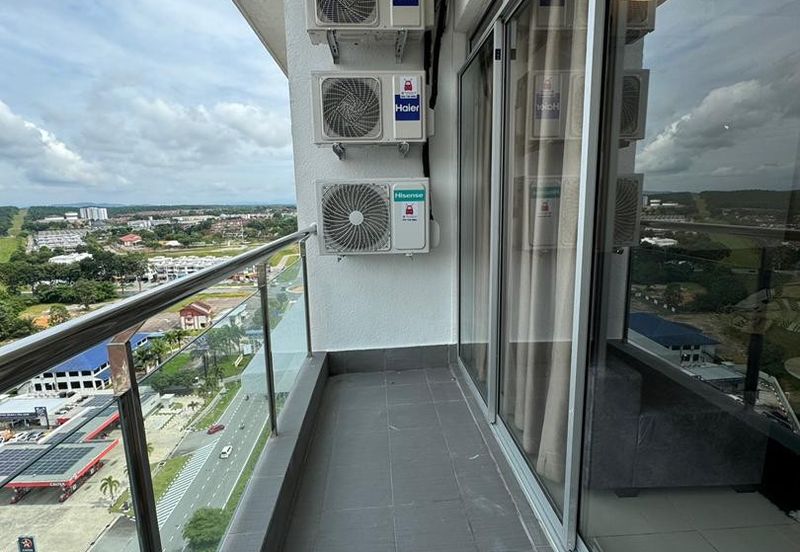 Kulai / Bandar Putra/ D'Putra Suites / Service Apartment 