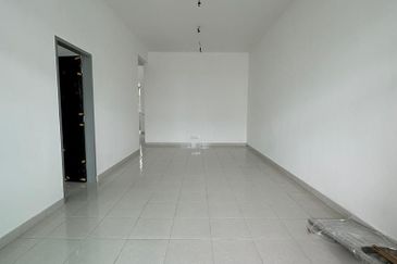 Kulai / Bandar Putra / Jalan Bayan / Piccolo 3A / Single Storey House 