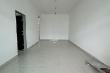 Kulai / Bandar Putra / Jalan Bayan / Piccolo 3A / Single Storey House 