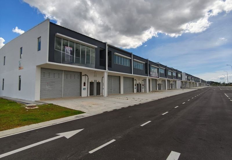 Kulai / Indahpura / VervoCity / Stellar Park / Brand new 1.5 Storey Terrace Factory / Light Industry /  全新 1.5 层工业厂房