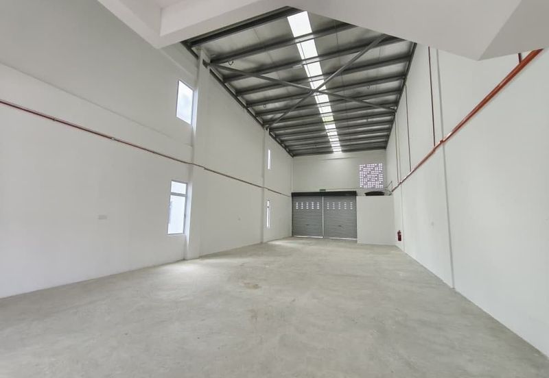 Kulai / Indahpura / VervoCity / Stellar Park / Brand new 1.5 Storey Terrace Factory / Light Industry /  全新 1.5 层工业厂房