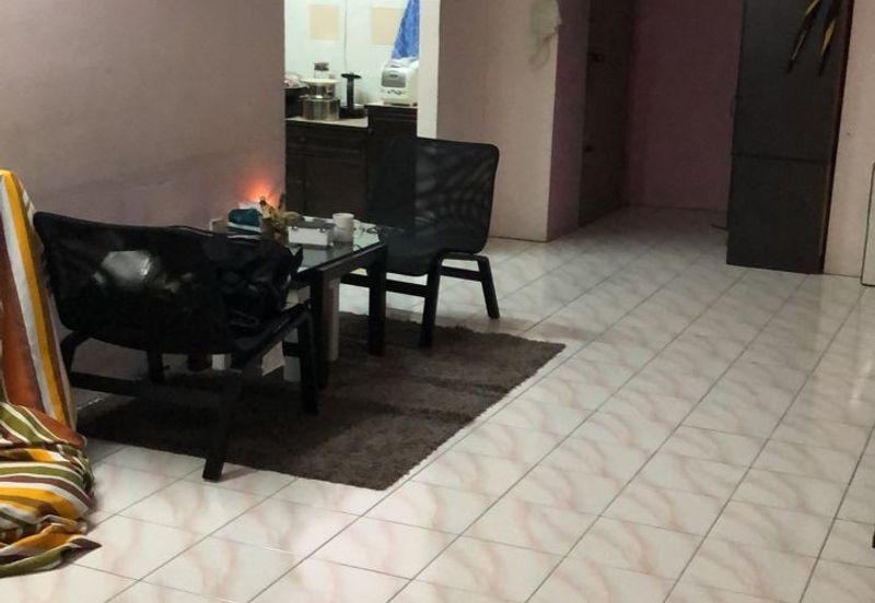 Johor Bahru/ Larkin Sri Impian Apartment 