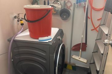 Kulai / Bandar Putra/ D'Putra Suites / Service Apartment 