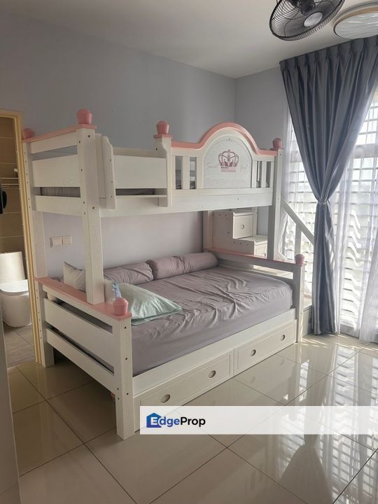 Kulai / Bandar Putra/ D'Putra Suites / Service Apartment , Johor, Kulai