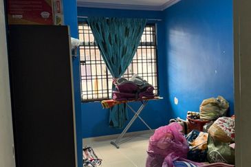 Skudai / Taman Seri Orkid / Double Storey Terrace House